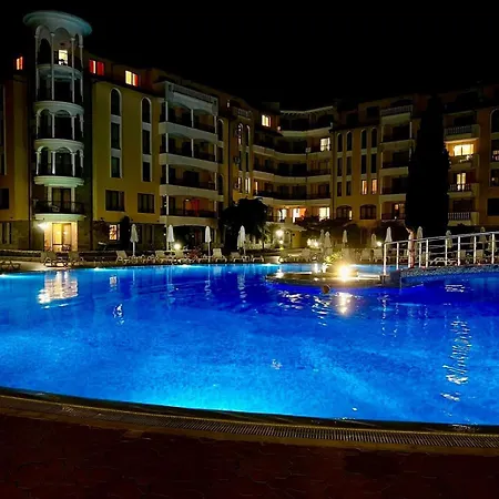 роял сън премиум Apartment *